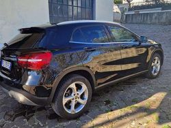 Usata 2018 Mercedes GLA220 Edition SUV | 21.900 € (Buon prezzo)