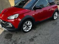 Usata 2016 Opel Adam Rocks Due volumi | 8000 € (Buon prezzo)