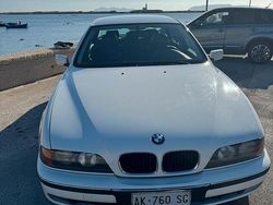 Bianco Usata 1997 BMW 523 Comfort Edition Tre volumi | 10.000 €