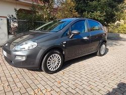 Grigio Usata 2017 Fiat Punto Street Tre volumi | 6500 € (Buon prezzo)