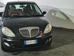 Nero Usata 2009 Lancia Ypsilon Due volumi | 3490 € (Buon prezzo)
