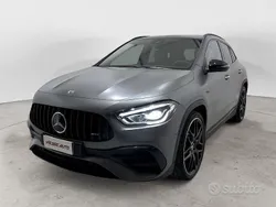 Grigio Usata 2022 Mercedes GLA45 AMG AMG SUV | 54.500 € (Buon prezzo)