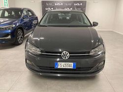 Grigio Usata 2018 VW Polo Comfortline Tre volumi | 9600 € (Buon prezzo)