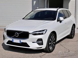 Bianco Usata 2022 Volvo XC60 Core SUV | 31.000 € (Buon prezzo)