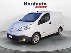 Bianco Usata 2017 Nissan e-NV200 Monovolume | 8900 €