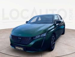 Verde Usata 2023 Peugeot 308 Allure Tre volumi | 17.490 € (Ottimo prezzo)