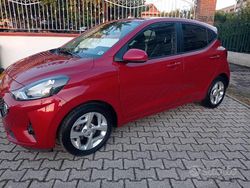 Rosso Usata 2021 Hyundai i10 Due volumi | 10.900 € (Ottimo prezzo)