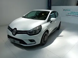 Bianco Usata 2018 Renault Clio IV Life Tre volumi | 7500 € (Buon prezzo)