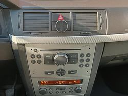 Usata 2009 Opel Meriva Monovolume | 2800 € (Cara)