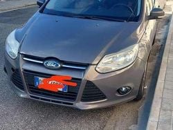 Usata 2012 Ford Focus Tre volumi | 4000 € (Ottimo prezzo)
