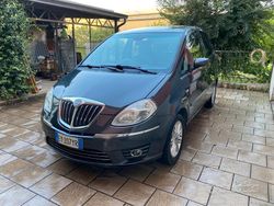 Grigio Usata 2008 Lancia Musa Monovolume | 6000 € (Molto cara)