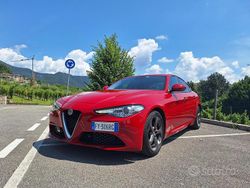 Rosso Usata 2019 Alfa Romeo Giulia Super Tre volumi | 22.000 € (Buon prezzo)