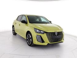 Verde Nuova 2025 Peugeot 208 Allure Due volumi | 16.500 € (Buon prezzo)