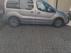 Grigio Usata 2016 Peugeot Partner Tepee Monovolume | 10.000 €