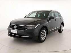 Dolphin grey metallizzato Usata 2022 VW Tiguan Life SUV | 26.900 € (Ottimo prezzo)