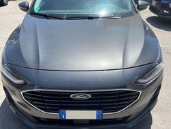 Grigio Usata 2022 Ford Focus ST-Line X Station wagon | 14.900 € (Buon prezzo)