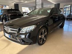 Nero Usata 2019 Mercedes C180 Business Tre volumi | 20.999 € (Buon prezzo)