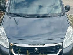 Blu Usata 2017 Peugeot Partner Monovolume | 11.500 €