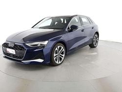 Blu navarra metallizzato Nuova 2025 Audi A3 Ambiente Tre volumi | 48.300 € (Molto cara)
