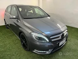 Grigio Usata 2014 Mercedes B220 Premium Monovolume | 12.800 € (Buon prezzo)