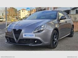 Usata 2020 Alfa Romeo Giulietta Super Tre volumi | 14.490 € (Buon prezzo)