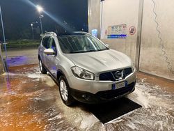 Grigio Usata 2011 Nissan Qashqai SUV | 6900 € (Buon prezzo)