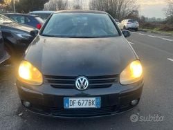Nero Usata 2007 VW Golf Sportline Coupé | 1950 € (Buon prezzo)