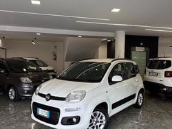 Bianco Usata 2013 Fiat Panda Lounge Tre volumi | 4990 € (Buon prezzo)