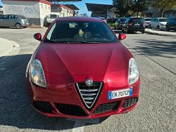 Usata 2012 Alfa Romeo Giulietta Tre volumi | 4900 € (Super prezzo)
