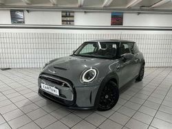 Moonwalk grey metallic Usata 2022 Mini Cooper SE Classic Due volumi | 16.900 € (Buon prezzo)