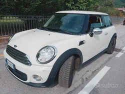 Beige Usata 2011 Mini Cooper Due volumi | 4499 € (Ottimo prezzo)