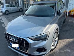Grigio Usata 2019 Audi Q3 SUV | 29.000 € (Molto cara)