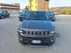 Grigio Usata 2018 Jeep Compass Limited SUV | 17.500 € (Buon prezzo)