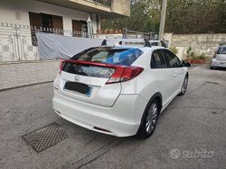 Bianco Usata 2014 Honda Civic Comfort Tre volumi | 5500 € (Buon prezzo)