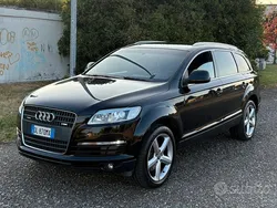 Usata 2007 Audi Q7 S-Line SUV | 8000 € (Buon prezzo)
