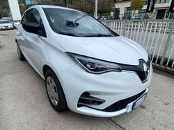 Bianco Usata 2020 Renault Zoe Life Due volumi | 12.900 € (Cara)