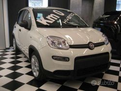 Bianco Usata 2024 Fiat Panda City Life Due volumi | 16.200 € (Molto cara)