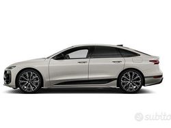 Nero Nuova 2025 Audi e-tron S-Line SUV | 104.096 €