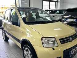 Giallo Usata 2004 Fiat Panda 4x4 Climbing Due volumi | 2490 € (Ottimo prezzo)