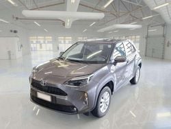 Blu Usata 2022 Toyota Yaris Cross Business Edition SUV | 21.300 € (Buon prezzo)