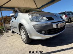 Grigio Usata 2009 Renault Modus Dynamique Monovolume | 4000 € (Cara)