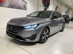 Gray Nuova 2025 Peugeot 308 Allure Tre volumi | 29.900 € (Buon prezzo)