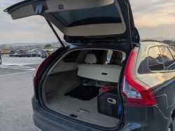 Grigio Usata 2013 Volvo XC60 SUV | 11.000 € (Buon prezzo)