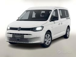 Verde Nuova 2025 VW Caddy Maxi Monovolume | 33.500 € (Buon prezzo)