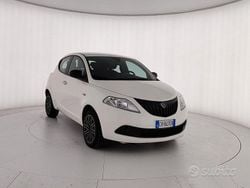 Bianco Usata 2024 Lancia Ypsilon S Due volumi | 11.900 € (Ottimo prezzo)