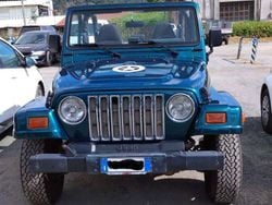 Verde Usata 1998 Jeep Wrangler Sport SUV | 16.500 € (Molto cara)