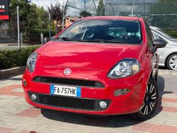 Rosso Usata 2015 Fiat Punto Young Tre volumi | 5990 € (Buon prezzo)