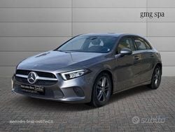 Grigio Usata 2018 Mercedes A180 Business Tre volumi | 24.490 € (Cara)