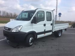 Bianco pastello Usata 2011 Iveco Daily Furgone | 13.990 € (Ottimo prezzo)