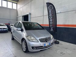 Argento Usata 2008 Mercedes A150 Elegance Tre volumi | 3900 € (Buon prezzo)